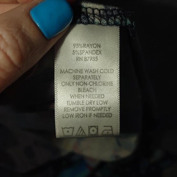 LOGO By Lori Goldstein Women's XS Blue Multicolor Sleeveless Asymmetrical Dress - Picture 7 of 8